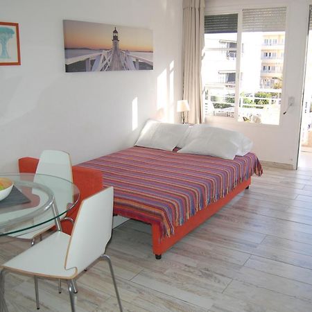 אל מדאנו Apartamentos Los Laureles מראה חיצוני תמונה